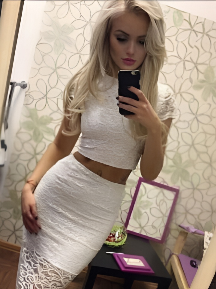 Эльмира привлекательная девушка из Глазова цена от 10000 руб