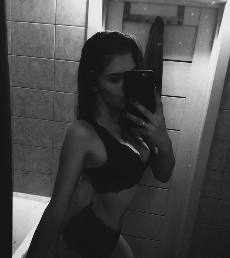 Настя привлекательная девушка из Глазова цена от 5000 руб