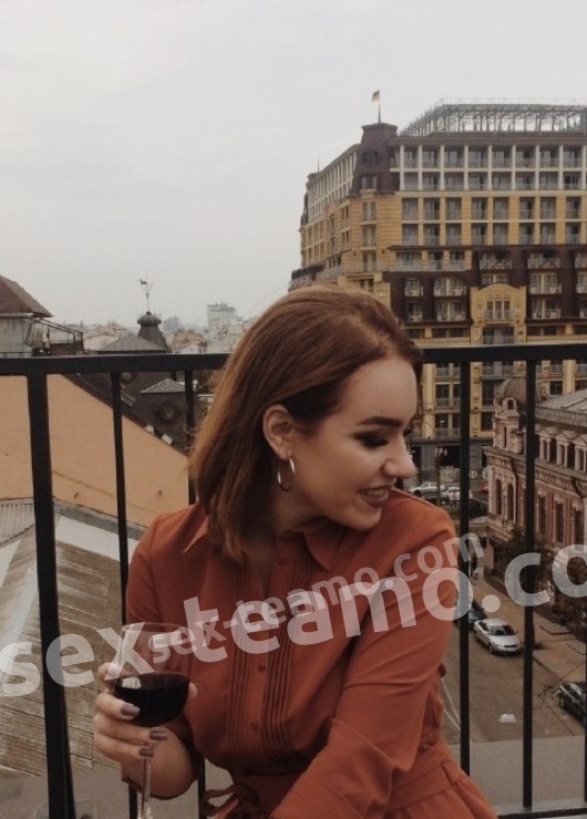 Ася привлекательная девушка из Глазова цена от 3000 руб